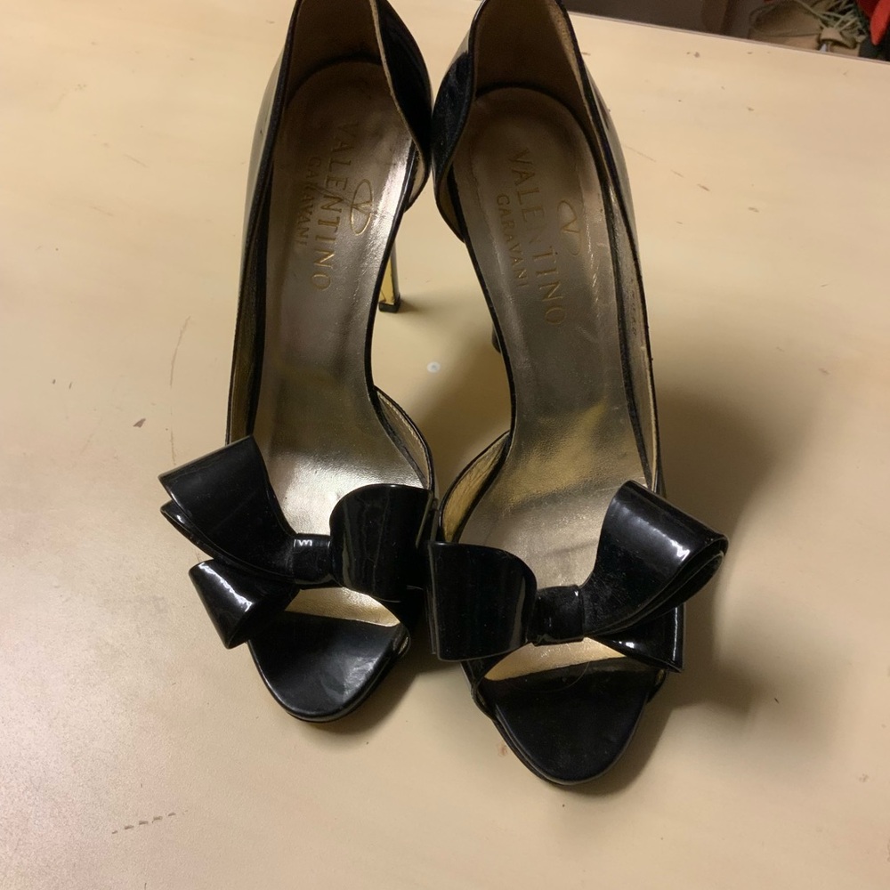 Valentino Black Bow Detail Peep-Toe Heels